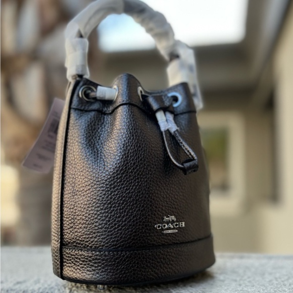 NWT COACH DEMPSEY DRAWSTRING BUCKET BAG 15 IN SILVER/METALLIC GUNMETAL CROSSBODY - Picture 13 of 14